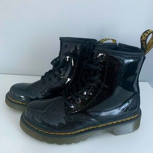 Girls Sparkling Dr.Martens combat boots